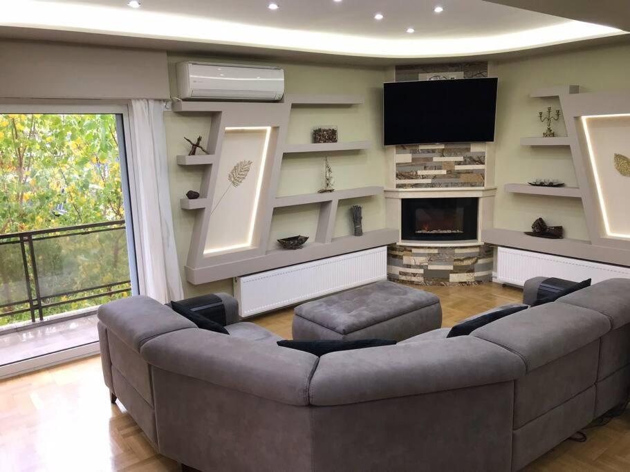אתונה Finer Things Flisvos Beach Condo In Palaio Faliro מראה חיצוני תמונה