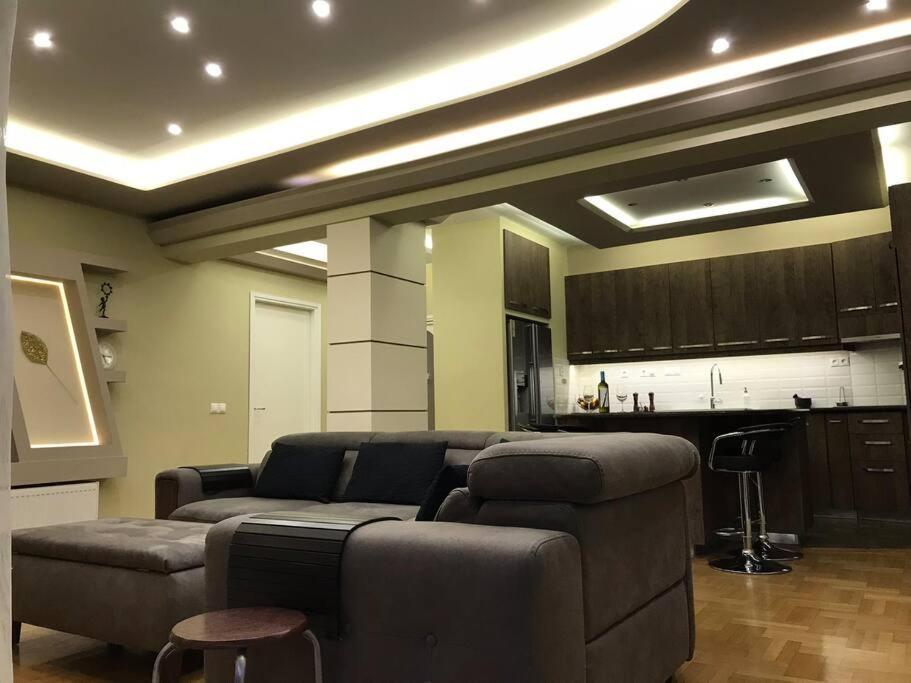 אתונה Finer Things Flisvos Beach Condo In Palaio Faliro מראה חיצוני תמונה