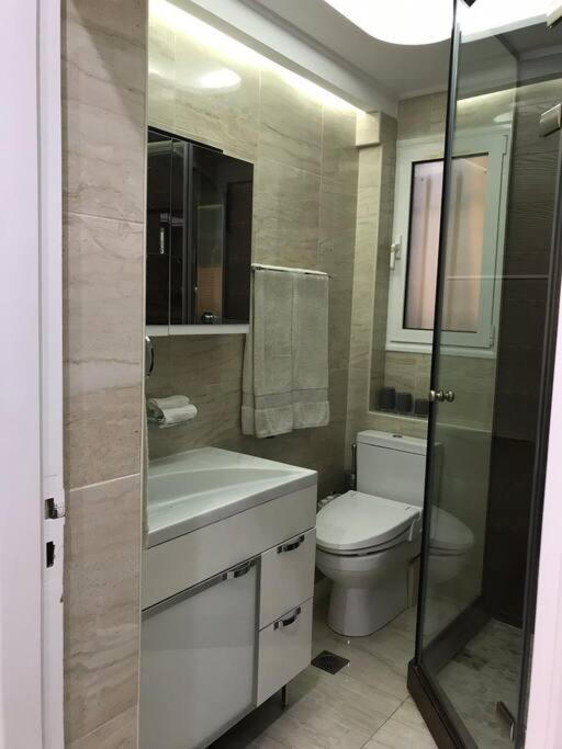 אתונה Finer Things Flisvos Beach Condo In Palaio Faliro מראה חיצוני תמונה